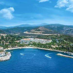 Complex Pine Bay Kusadası