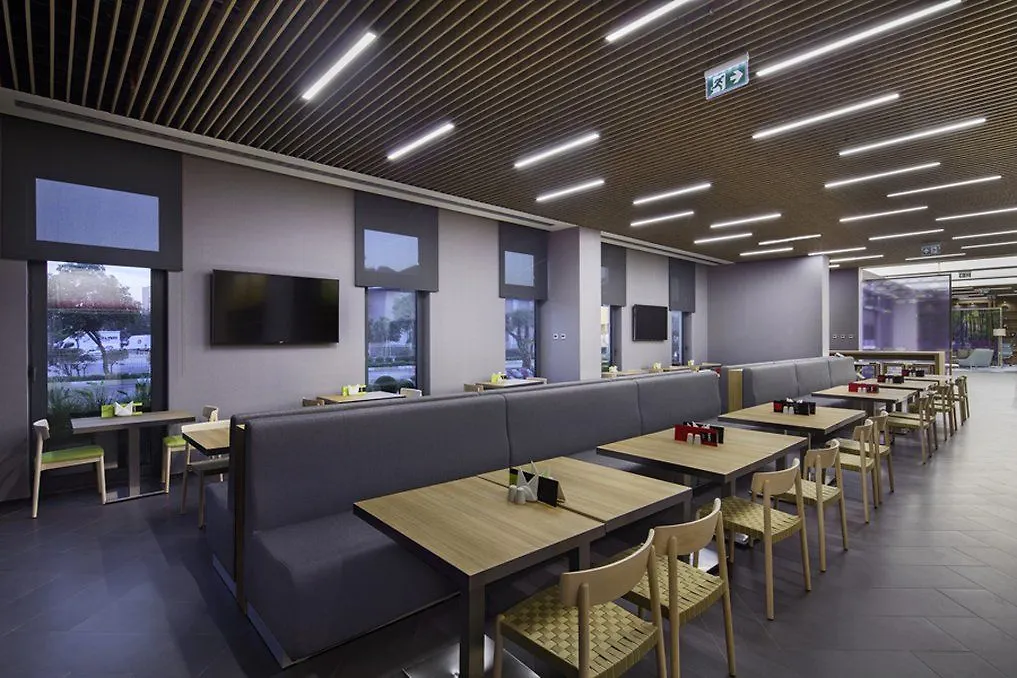 Hampton By Hilton Istanbul Zeytinburnu Hotel 4*,